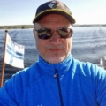 Jouko Chronos ved TopMarine flydebroer i marina.
