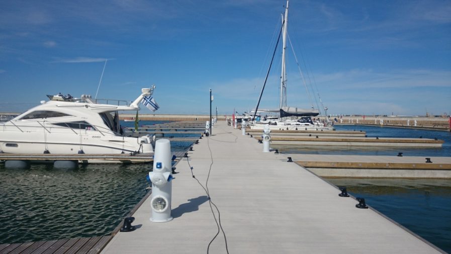 Heavy duty pontoons Haven Kakumäe Andry Prodel +372 5304 4000 andry@topmarine.ee