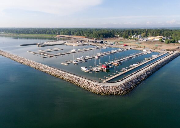 Top Marines bæredygtige marina-løsninger i Kakumae, Estland – Tilfredse kunder opleverer kvalitet og miljøvenlig design til naturintegrerede havneområder.